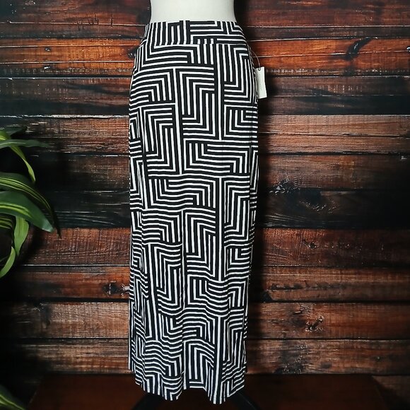 NWT By Anthropologie Midi Skirt M Black White Labyrinth Made in USA Stretch - Picture 2 of 12